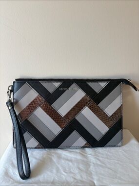 NWOT Michael Kors Black, Gray & Brown Patchwork Wristlet